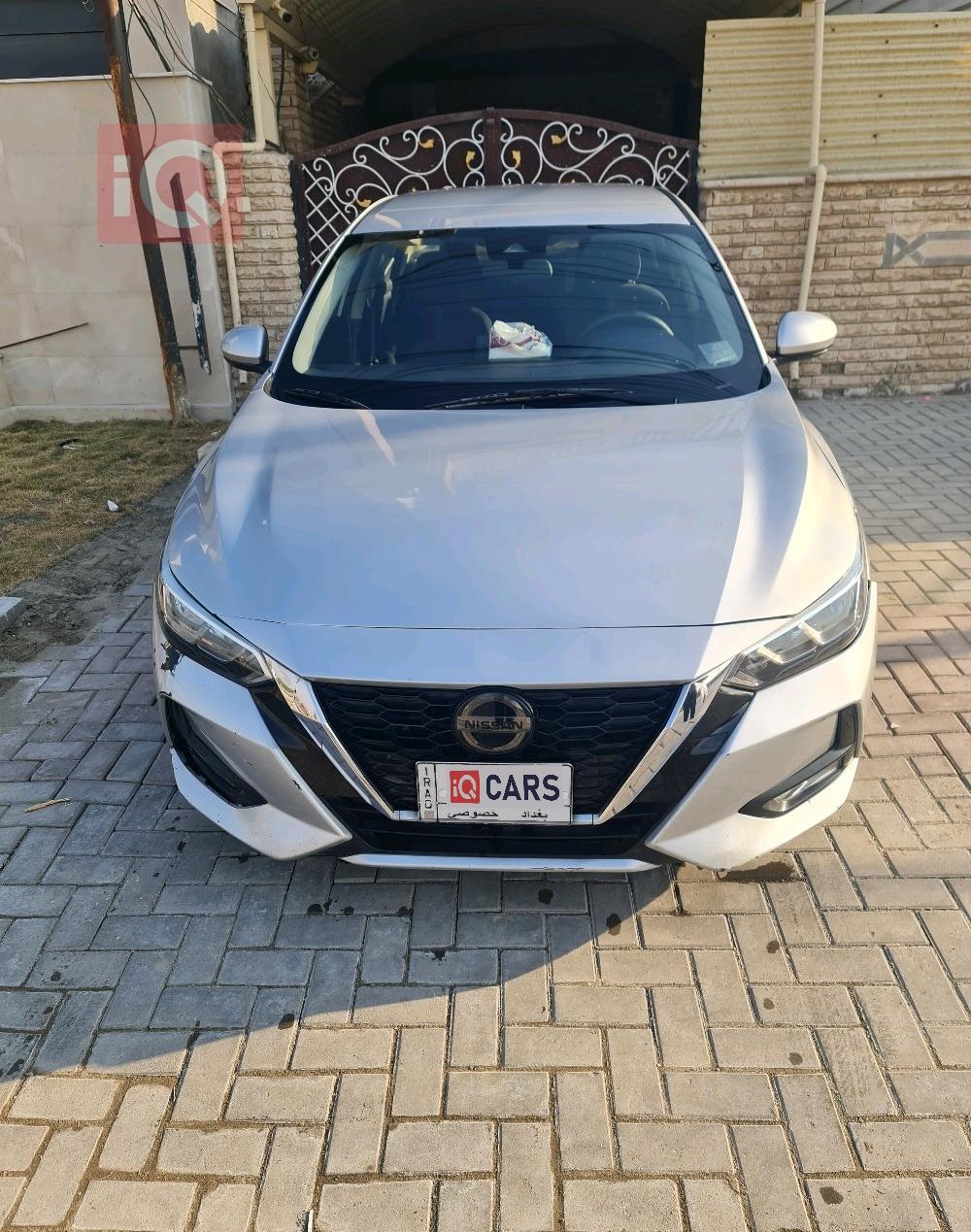 نيسان سنترا